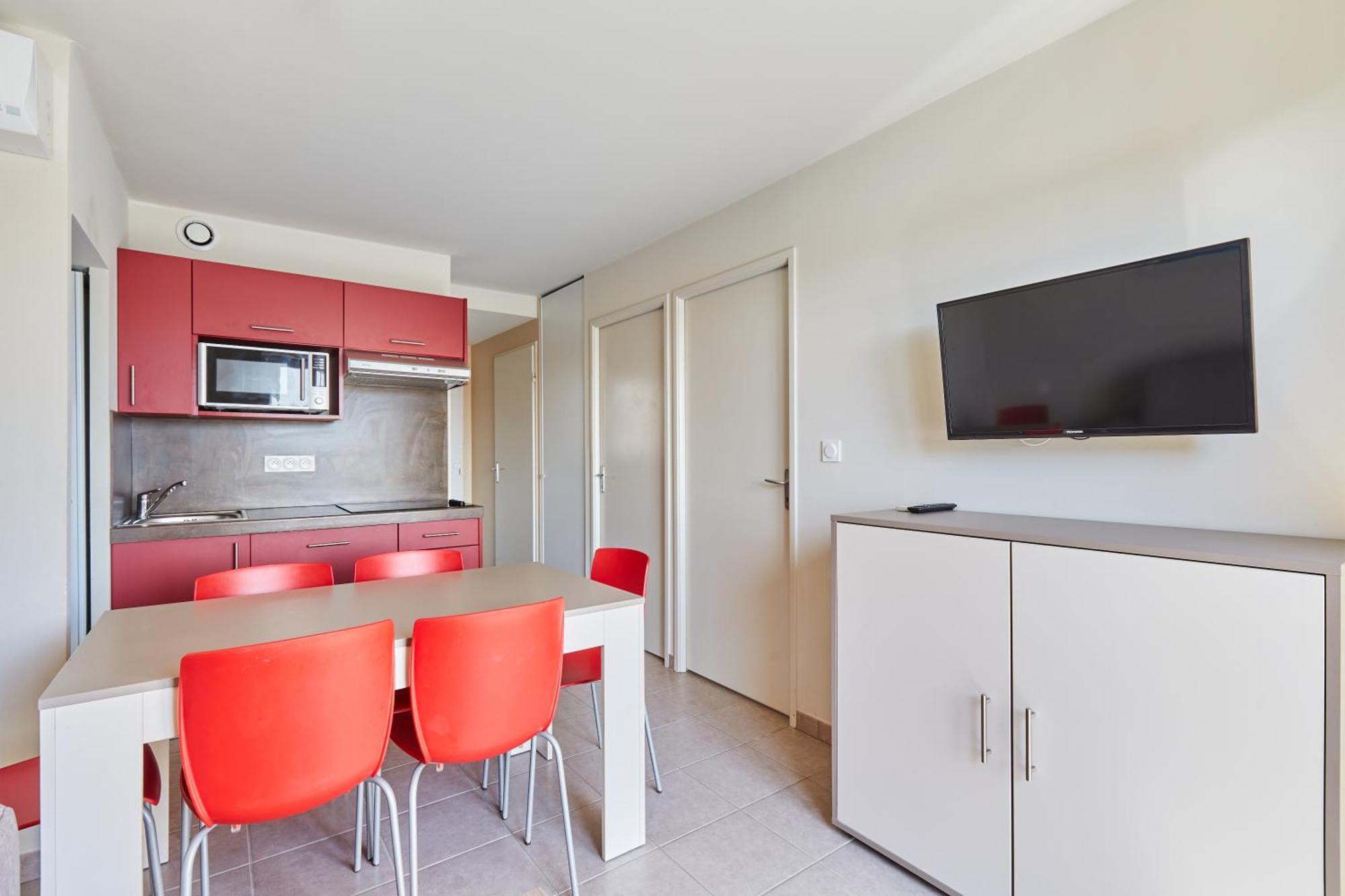 Residence Odalys Du Golfe Agde Bagian luar foto
