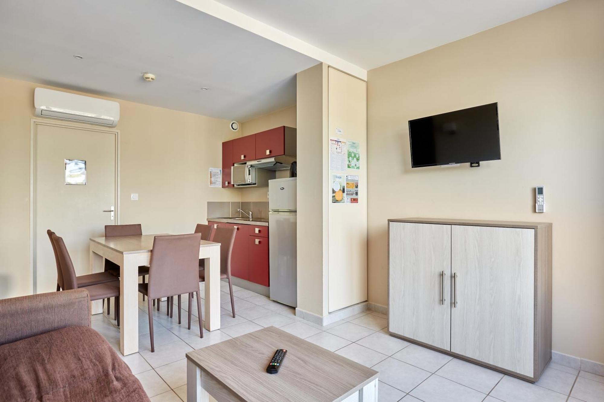 Residence Odalys Du Golfe Agde Bagian luar foto