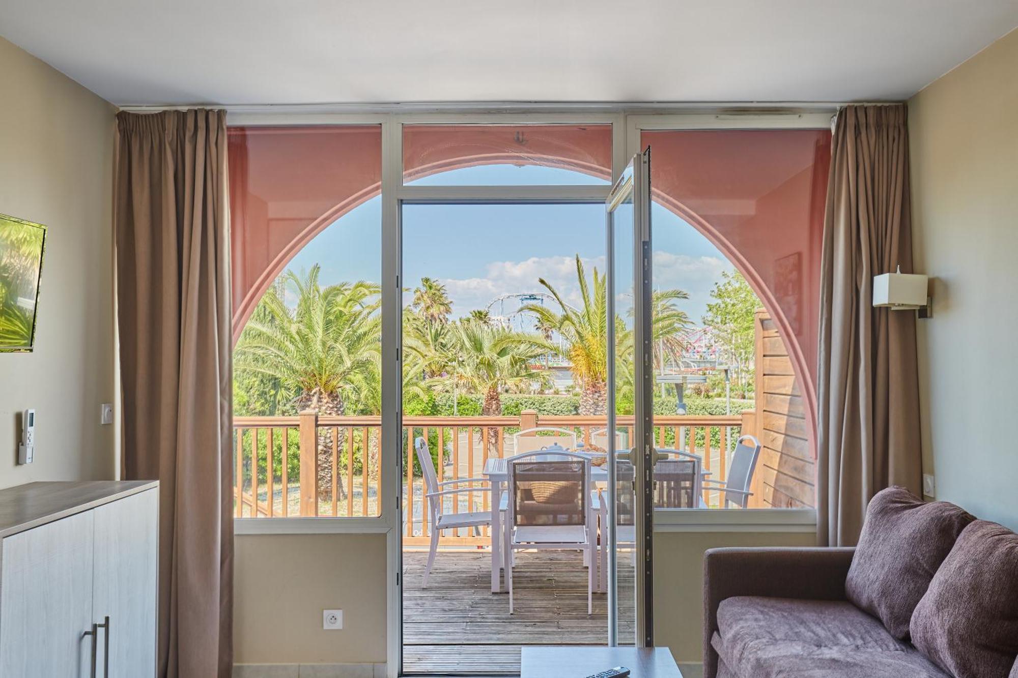 Residence Odalys Du Golfe Agde Bagian luar foto