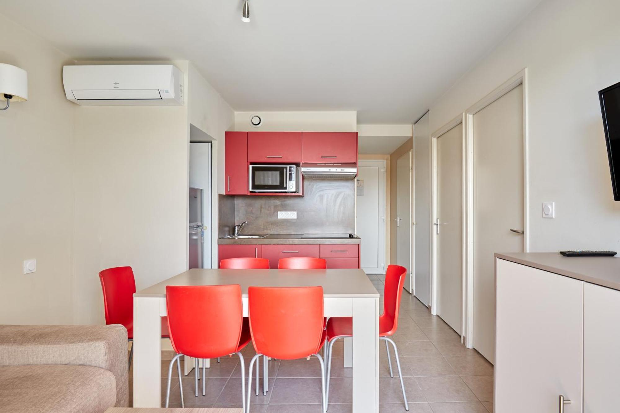 Residence Odalys Du Golfe Agde Bagian luar foto