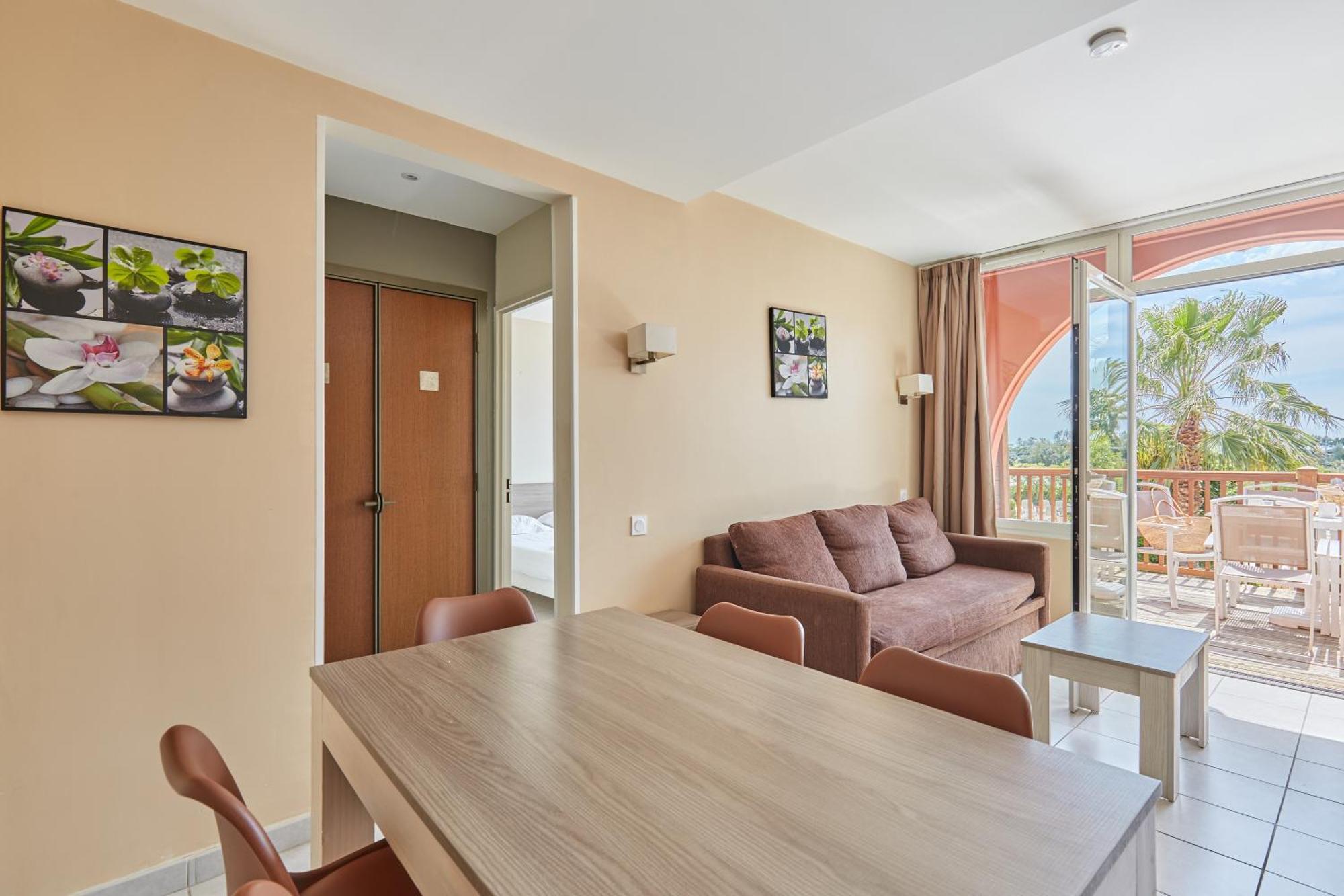 Residence Odalys Du Golfe Agde Bagian luar foto